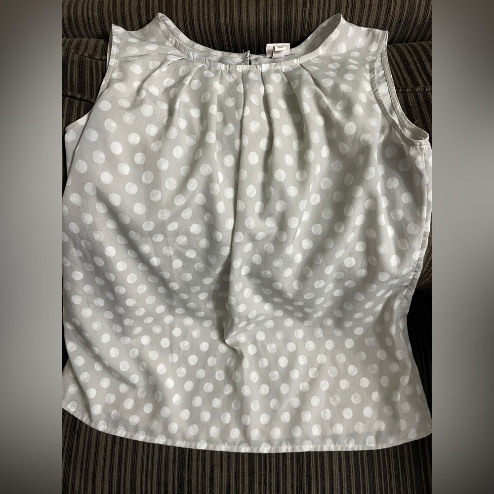 Merona White and grey Polka Dot women’s Top - Large - gently loved